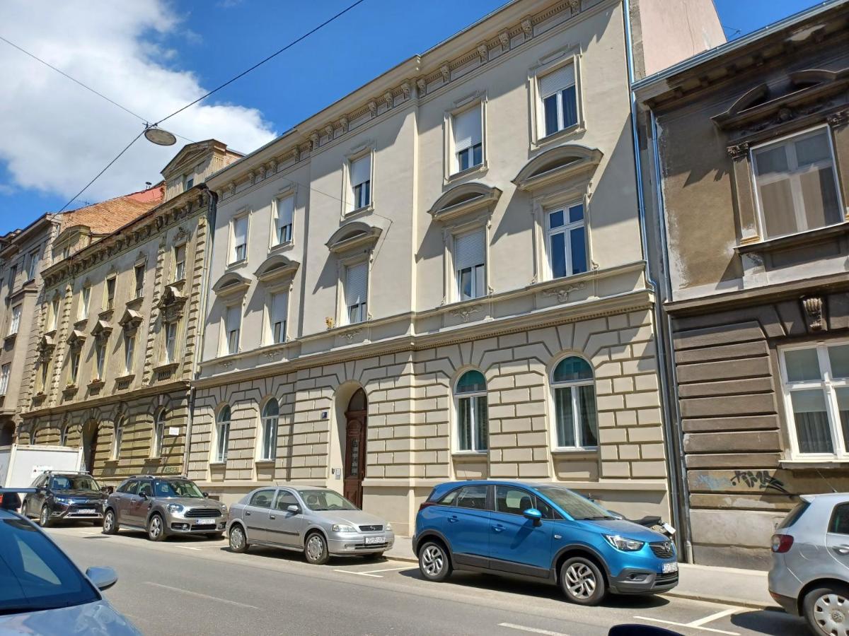 Apartment Calliope Zagreb Exterior photo